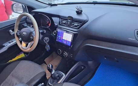 KIA Rio III рестайлинг, 2014 год, 610 000 рублей, 14 фотография