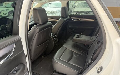 Cadillac XT5 I рестайлинг, 2016 год, 1 950 000 рублей, 14 фотография