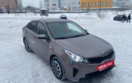 KIA Rio IV, 2021 год, 1 750 000 рублей, 15 фотография