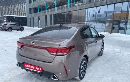 KIA Rio IV, 2021 год, 1 750 000 рублей, 10 фотография