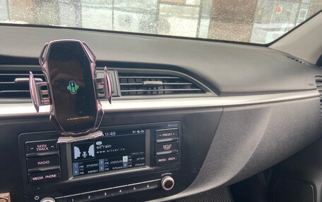 KIA Rio IV, 2021 год, 1 750 000 рублей, 21 фотография