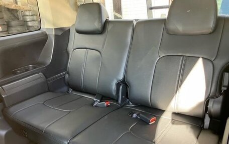 Mitsubishi Delica D:5 I, 2016 год, 2 400 000 рублей, 25 фотография