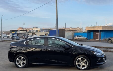 Chevrolet Volt II, 2016 год, 1 680 000 рублей, 7 фотография