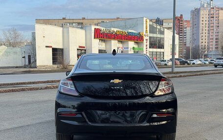 Chevrolet Volt II, 2016 год, 1 680 000 рублей, 5 фотография