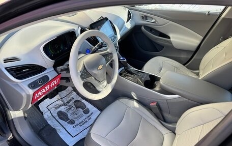 Chevrolet Volt II, 2016 год, 1 680 000 рублей, 14 фотография