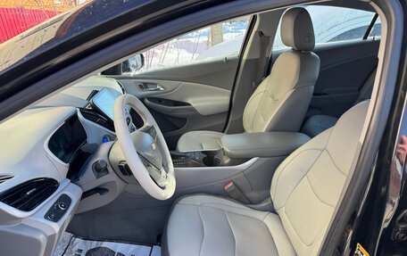 Chevrolet Volt II, 2016 год, 1 680 000 рублей, 18 фотография