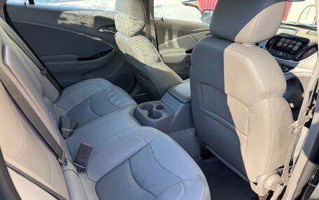 Chevrolet Volt II, 2016 год, 1 680 000 рублей, 21 фотография