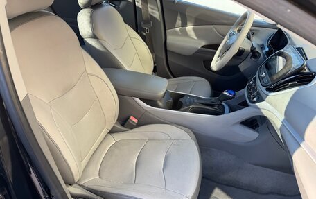 Chevrolet Volt II, 2016 год, 1 680 000 рублей, 24 фотография