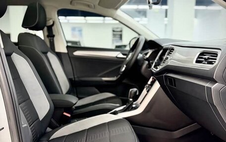 Volkswagen T-Cross I, 2022 год, 1 900 000 рублей, 15 фотография