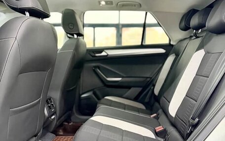 Volkswagen T-Cross I, 2022 год, 1 900 000 рублей, 20 фотография