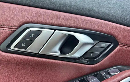 BMW 3 серия, 2023 год, 2 788 210 рублей, 12 фотография