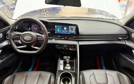 Hyundai Elantra, 2023 год, 1 521 000 рублей, 13 фотография