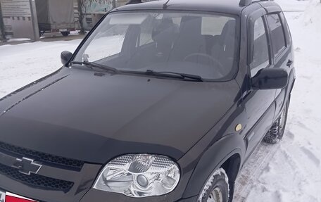 Chevrolet Niva I рестайлинг, 2011 год, 430 000 рублей, 1 фотография