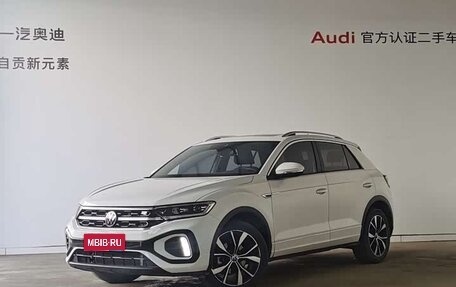 Volkswagen T-Cross I, 2023 год, 1 900 000 рублей, 1 фотография