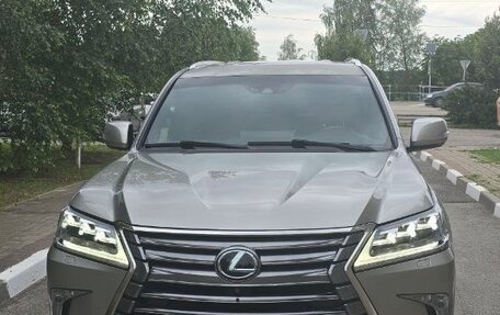 Lexus LX III, 2017 год, 7 200 000 рублей, 1 фотография