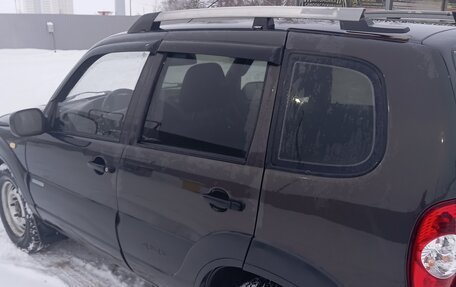 Chevrolet Niva I рестайлинг, 2011 год, 430 000 рублей, 4 фотография