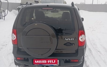 Chevrolet Niva I рестайлинг, 2011 год, 430 000 рублей, 3 фотография