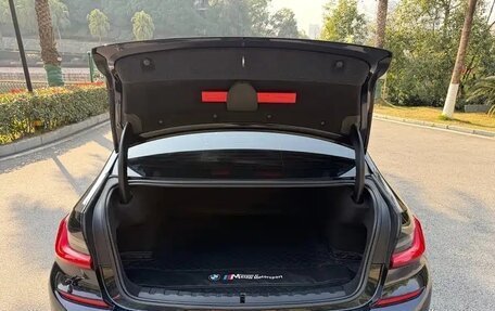BMW 3 серия, 2022 год, 2 628 350 рублей, 9 фотография