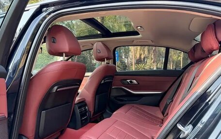 BMW 3 серия, 2022 год, 2 628 350 рублей, 12 фотография