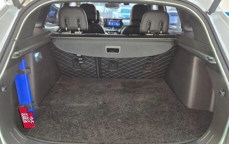 Chevrolet Trax, 2023 год, 1 783 017 рублей, 13 фотография