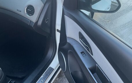 Chevrolet Cruze II, 2012 год, 700 000 рублей, 19 фотография