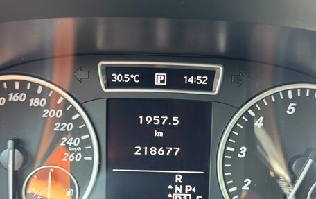 Mercedes-Benz A-Класс, 2013 год, 1 100 000 рублей, 4 фотография