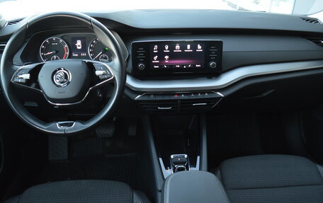 Skoda Octavia IV, 2021 год, 2 250 000 рублей, 9 фотография