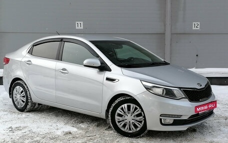 KIA Rio III рестайлинг, 2016 год, 1 129 000 рублей, 3 фотография