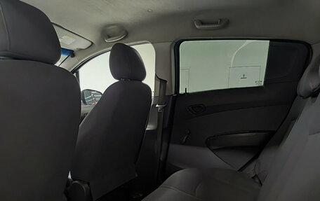 Chevrolet Spark III, 2011 год, 539 000 рублей, 16 фотография