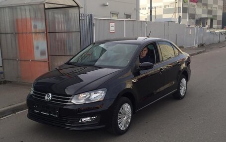 Volkswagen Polo VI (EU Market), 2018 год, 1 100 000 рублей, 1 фотография