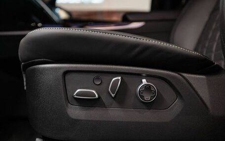 Cadillac Escalade V, 2025 год, 22 500 000 рублей, 4 фотография