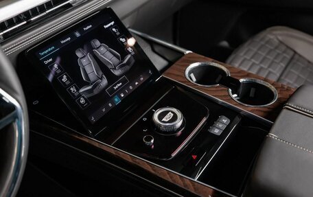 Cadillac Escalade V, 2025 год, 22 500 000 рублей, 26 фотография