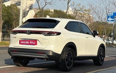 Honda Vezel, 2023 год, 2 070 000 рублей, 3 фотография