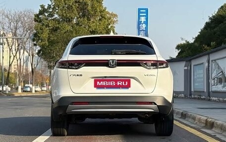 Honda Vezel, 2023 год, 2 070 000 рублей, 4 фотография