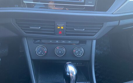 Volkswagen Jetta VII, 2021 год, 1 900 000 рублей, 10 фотография