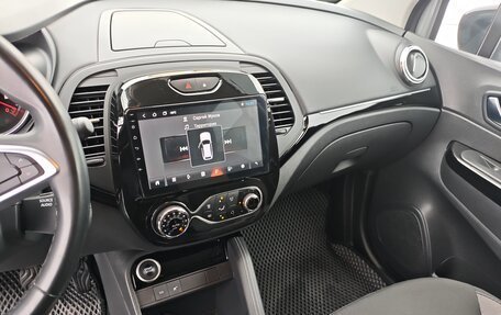 Renault Kaptur I рестайлинг, 2021 год, 1 685 000 рублей, 12 фотография