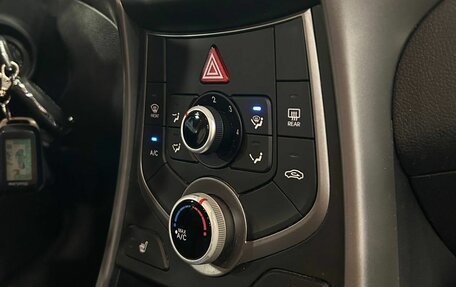 Hyundai Elantra V, 2015 год, 1 159 000 рублей, 15 фотография