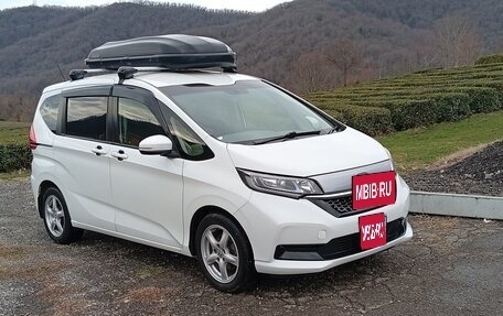 Honda Freed II, 2017 год, 1 500 000 рублей, 1 фотография