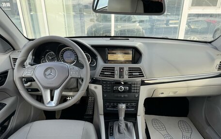 Mercedes-Benz E-Класс, 2011 год, 1 280 000 рублей, 8 фотография