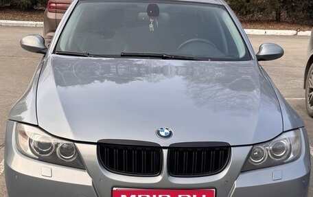 BMW 3 серия, 2007 год, 800 000 рублей, 1 фотография
