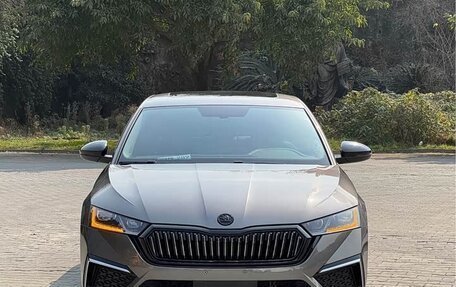 Skoda Octavia IV, 2023 год, 2 150 100 рублей, 1 фотография