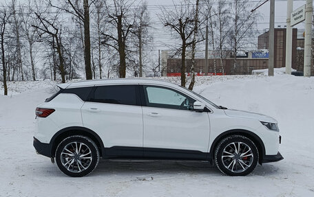 Geely Coolray I, 2023 год, 2 100 000 рублей, 5 фотография