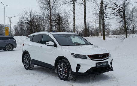 Geely Coolray I, 2023 год, 2 100 000 рублей, 3 фотография