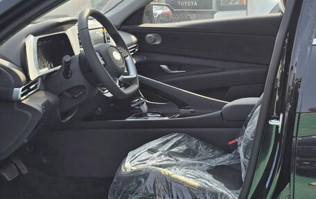 Hyundai Elantra, 2025 год, 2 030 000 рублей, 5 фотография