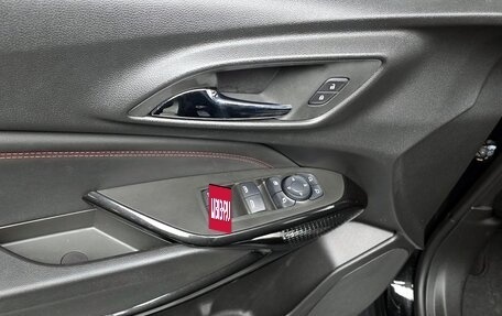 Chevrolet Trax, 2023 год, 1 914 000 рублей, 18 фотография