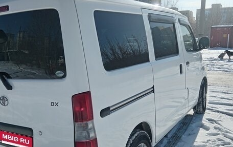 Toyota Town Ace IV, 2011 год, 1 050 000 рублей, 4 фотография