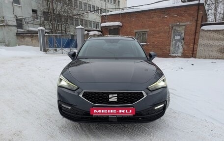 SEAT Leon IV, 2021 год, 1 850 000 рублей, 2 фотография