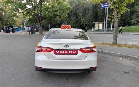 Toyota Camry, 2019 год, 1 500 000 рублей, 4 фотография