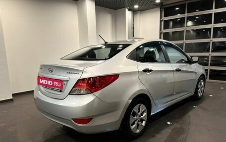 Hyundai Solaris II рестайлинг, 2013 год, 860 000 рублей, 3 фотография