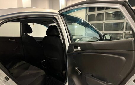 Hyundai Solaris II рестайлинг, 2013 год, 860 000 рублей, 17 фотография